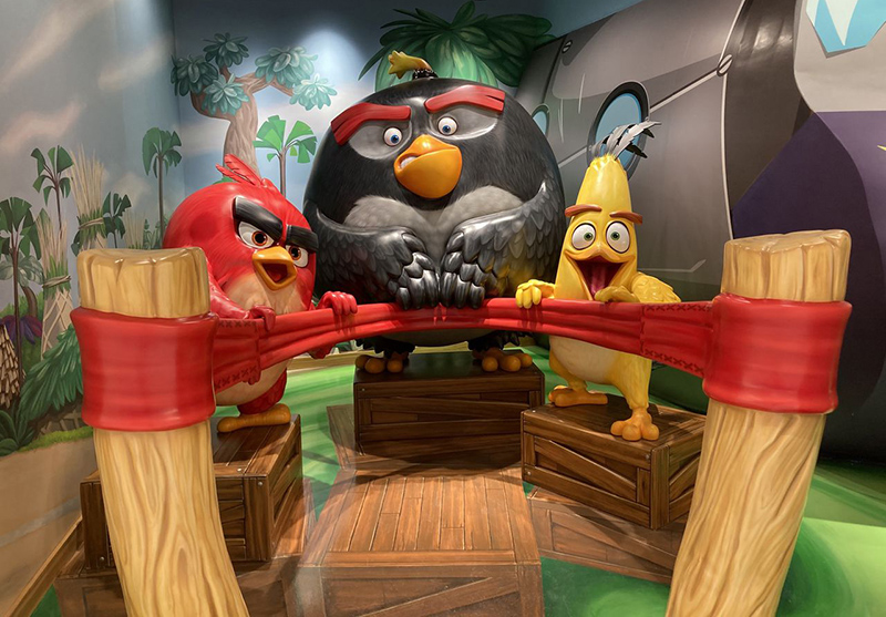 Angry Birds Mini-Golf Character and Prop Sculptures