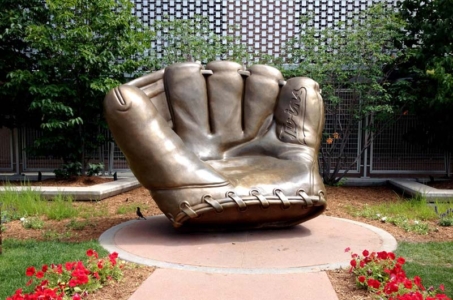 Custom 10ft Gold Glove Bronze
