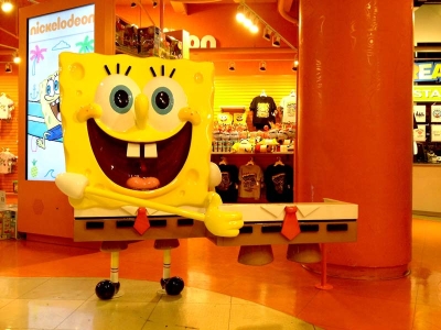Custom Nickelodeon 5ft SpongeBob Sculpture