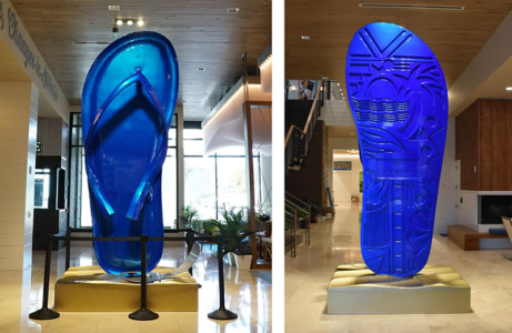 13' tall Margaritaville Flip-Flop and Pop Top Photo Opp Sculpture
