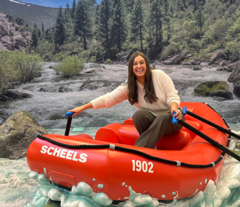 Scheels River Raft Photo Opp